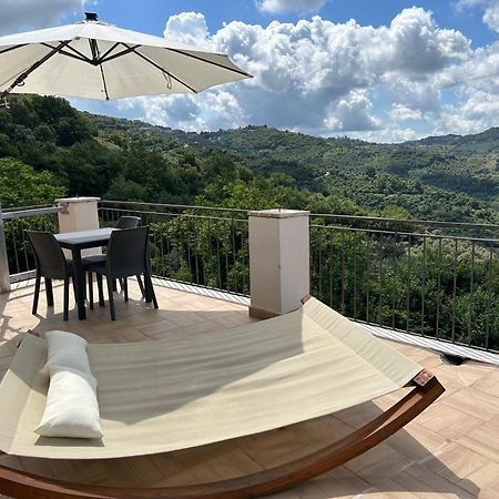 Ca'Del Borgo B&B Country House Ogliastro Cilento Quarto foto